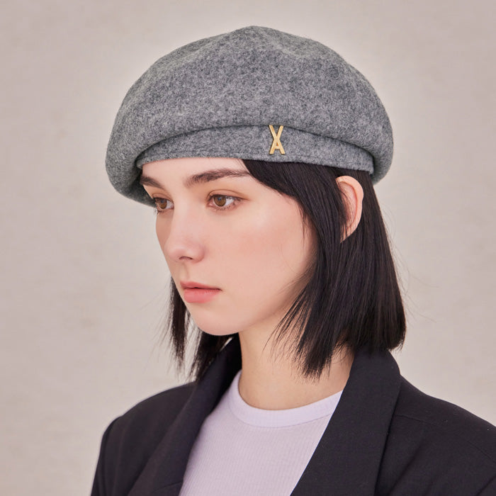 Stud Logo Wool Beret