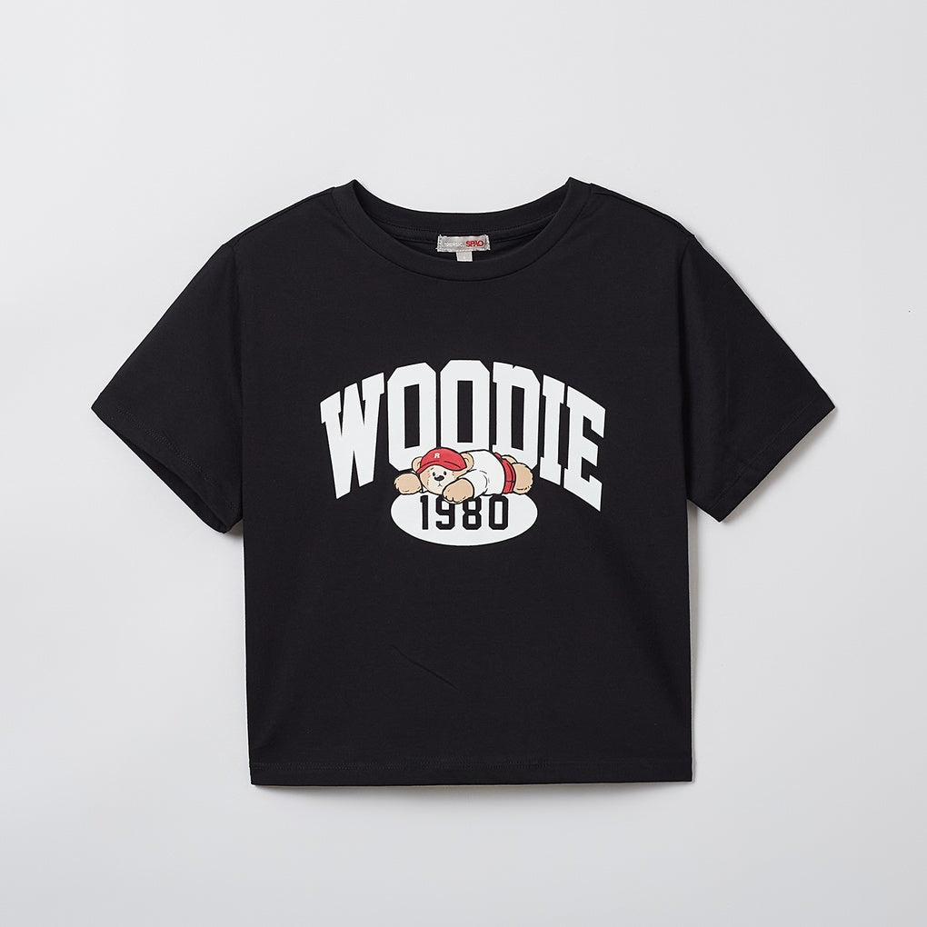 (Woodie) Graphic Crop Short Sleeve T-Shirt