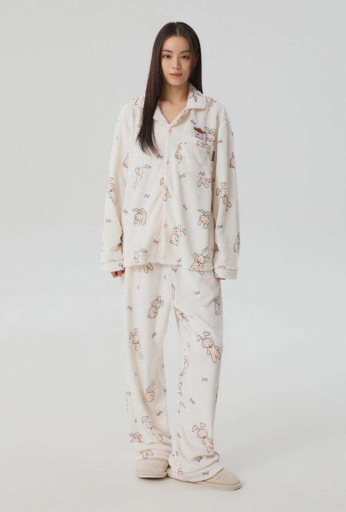 [Crayon Shinchan 2025] Can't stop Changgu sleep pajama 長袖珊瑚毛毛睡衣套裝