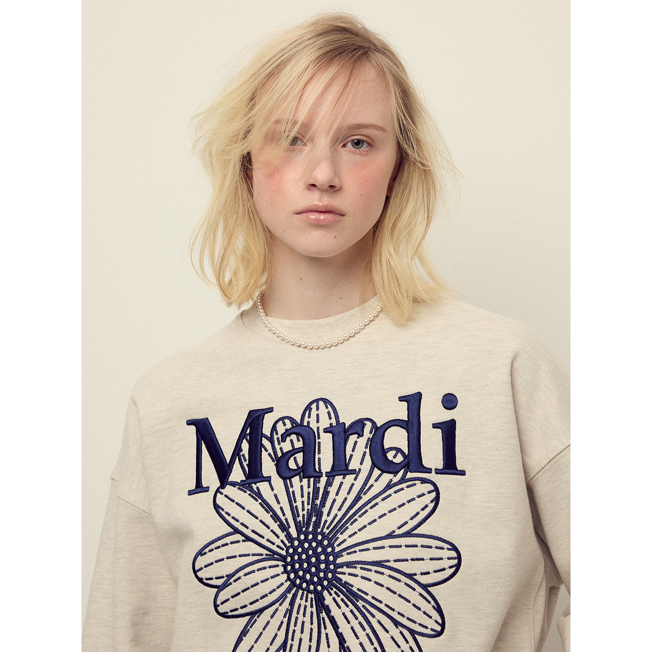 SWEATSHIRT FLOWERMARDI NEEDLEWORK