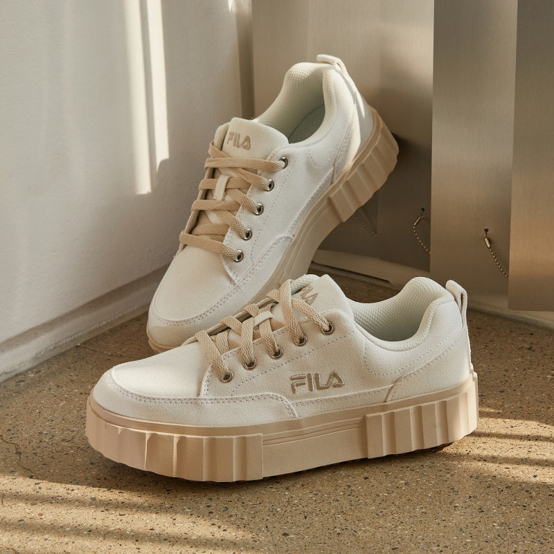 FILA Sand Blast Low Sneakers